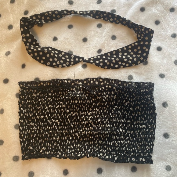 Floral black SHEIN tube top size medium. Very stretchy material. - Picture 2 of 4